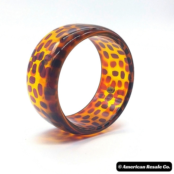 Vintage JOAN RIVERS Signed Lucite Simulated Tortoise Bangle Bracelet-QVC - Picture 2 of 6